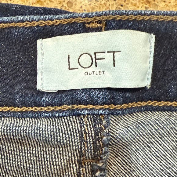LOFT Straight Leg Ankle Length Jeans Size 10 - Picture 2 of 7